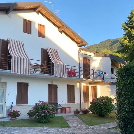 Vanda Tatil Evi Castelveccana